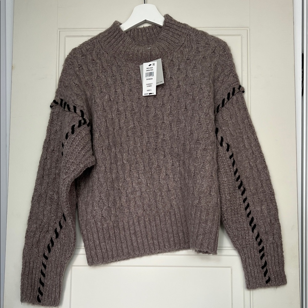 dh NEW YORK super Cozy Sweater - Picture 2 of 7